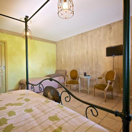 Fougères-sur-Bièvre オントレ ヴィーニュ エ シャトー Bed & Breakfast 部屋 写真