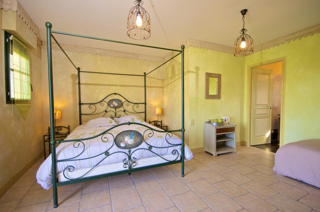 Fougères-sur-Bièvre オントレ ヴィーニュ エ シャトー Bed & Breakfast 部屋 写真